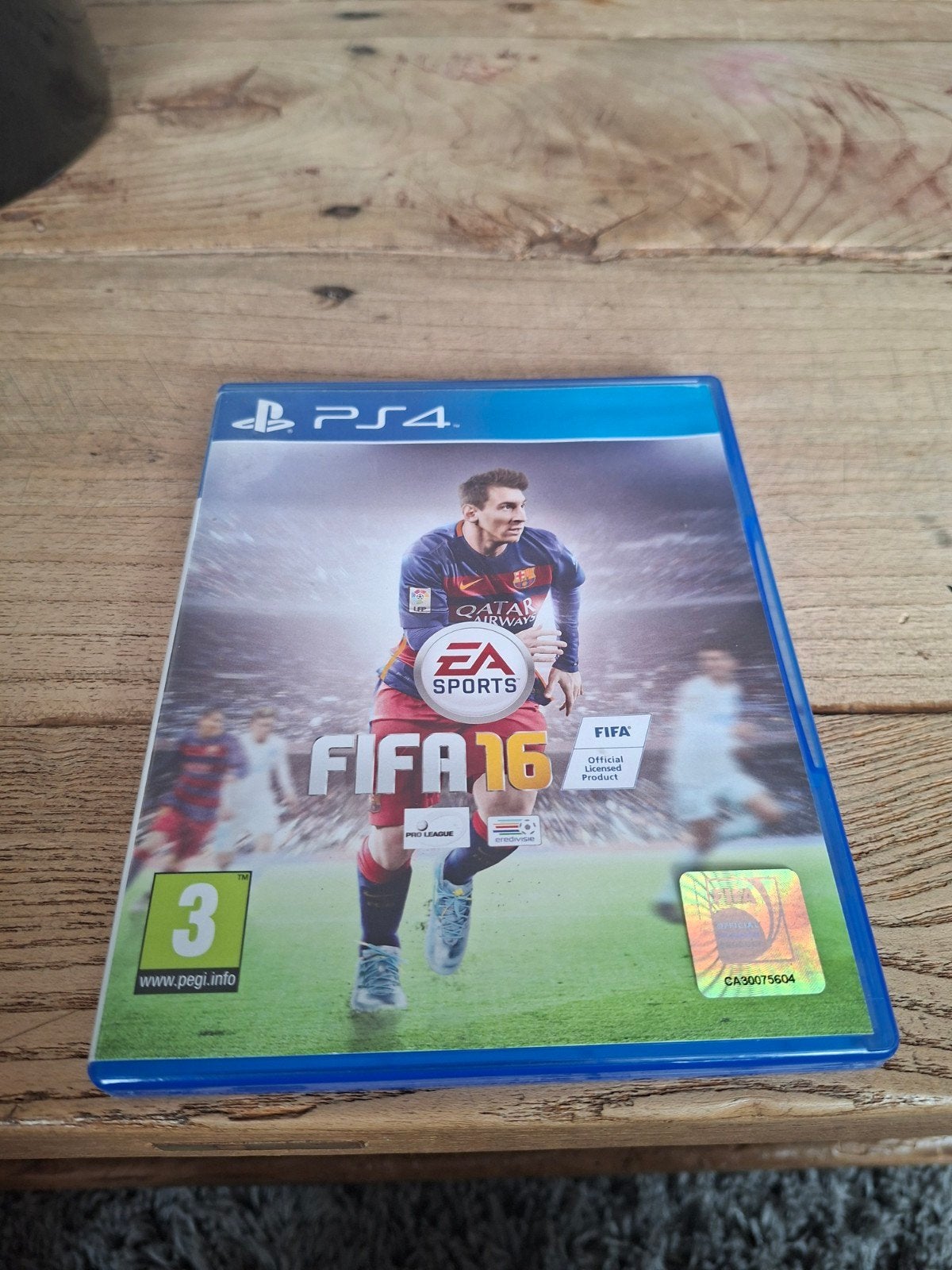 FIFA 16 PS4 - Voetbalgame met Messi op de cover, 2 spelers, Ophalen of Verzenden, Zo goed als nieuw, Eén computer