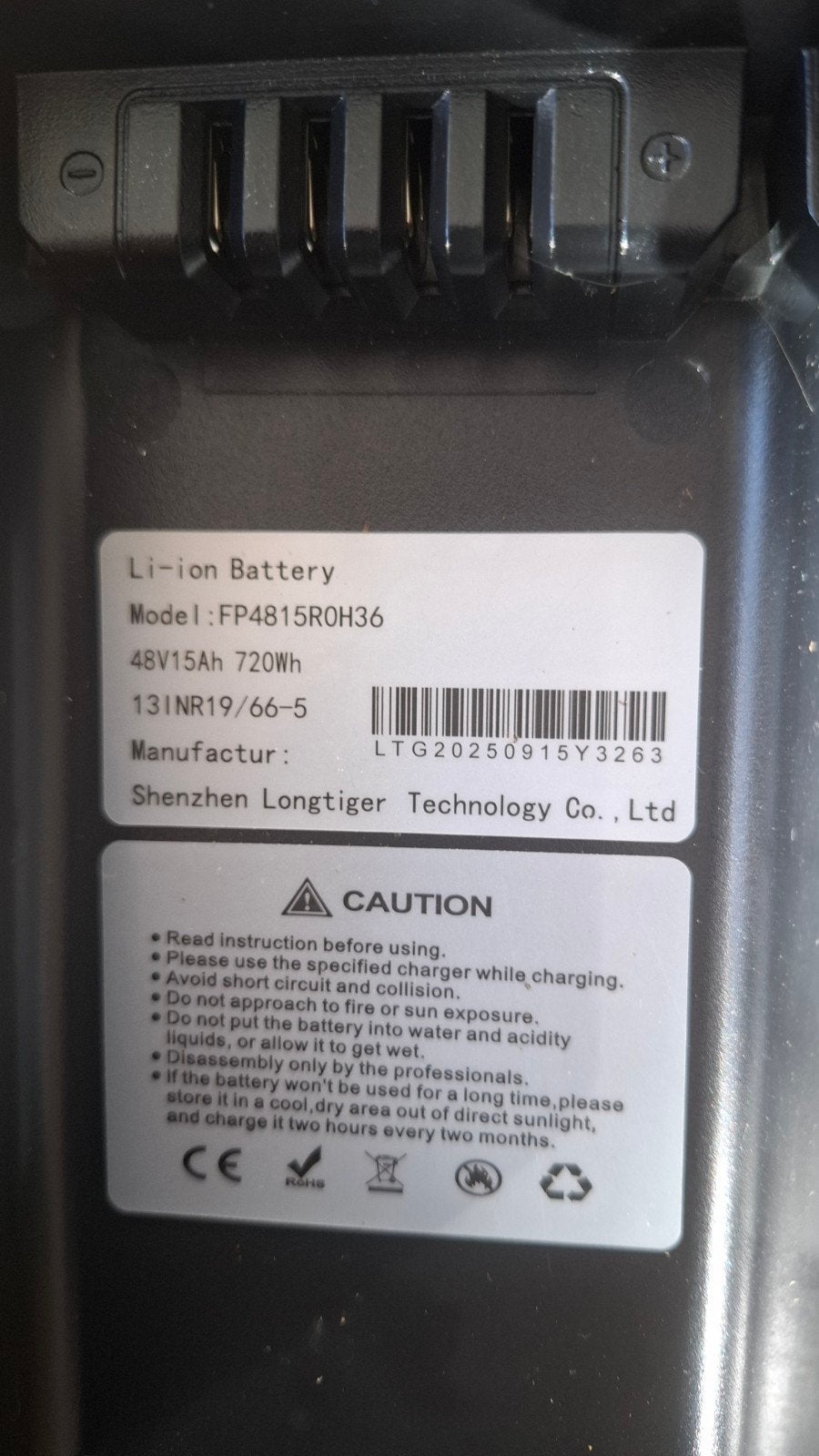Oplader voor elektrische fiets - V8 Ultra (48V 15Ah), Zo goed als nieuw
