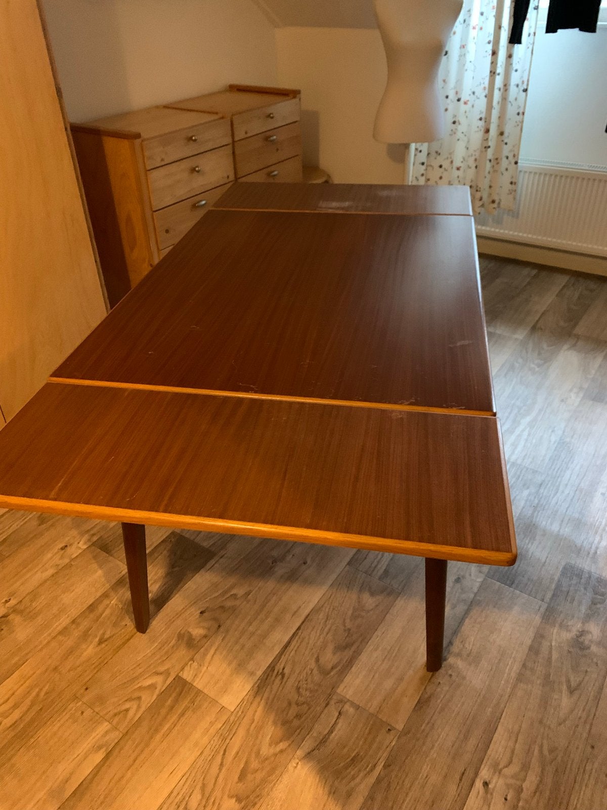 Vintage uitschuiftafel, Ophalen, Zo goed als nieuw, Rechthoekig, 50 tot 100 cm