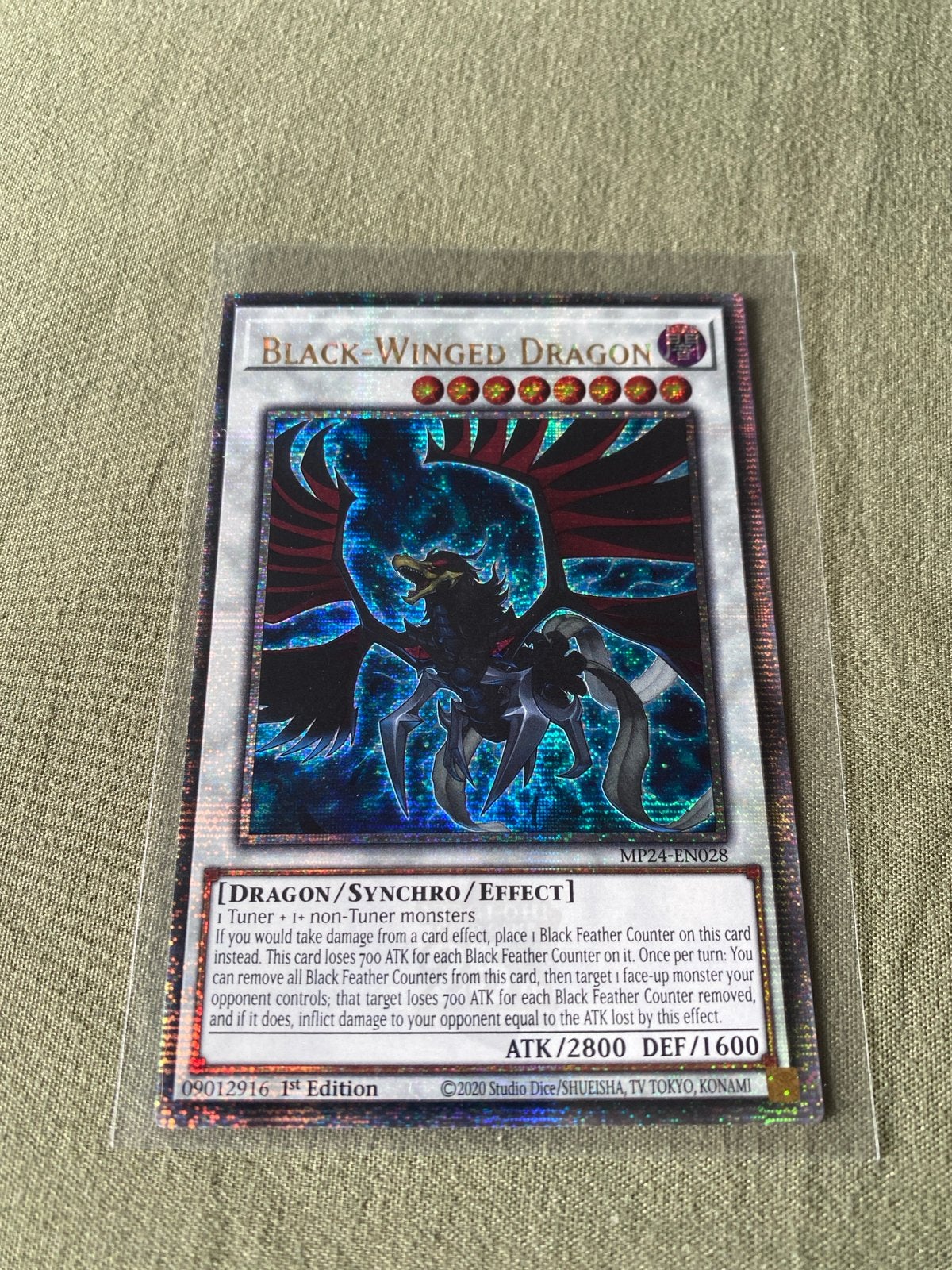 Black-Winged Dragon Yu-Gi-Oh! Kaart - MP24-EN028, Ophalen of Verzenden, Zo goed als nieuw, Losse kaart, Foil