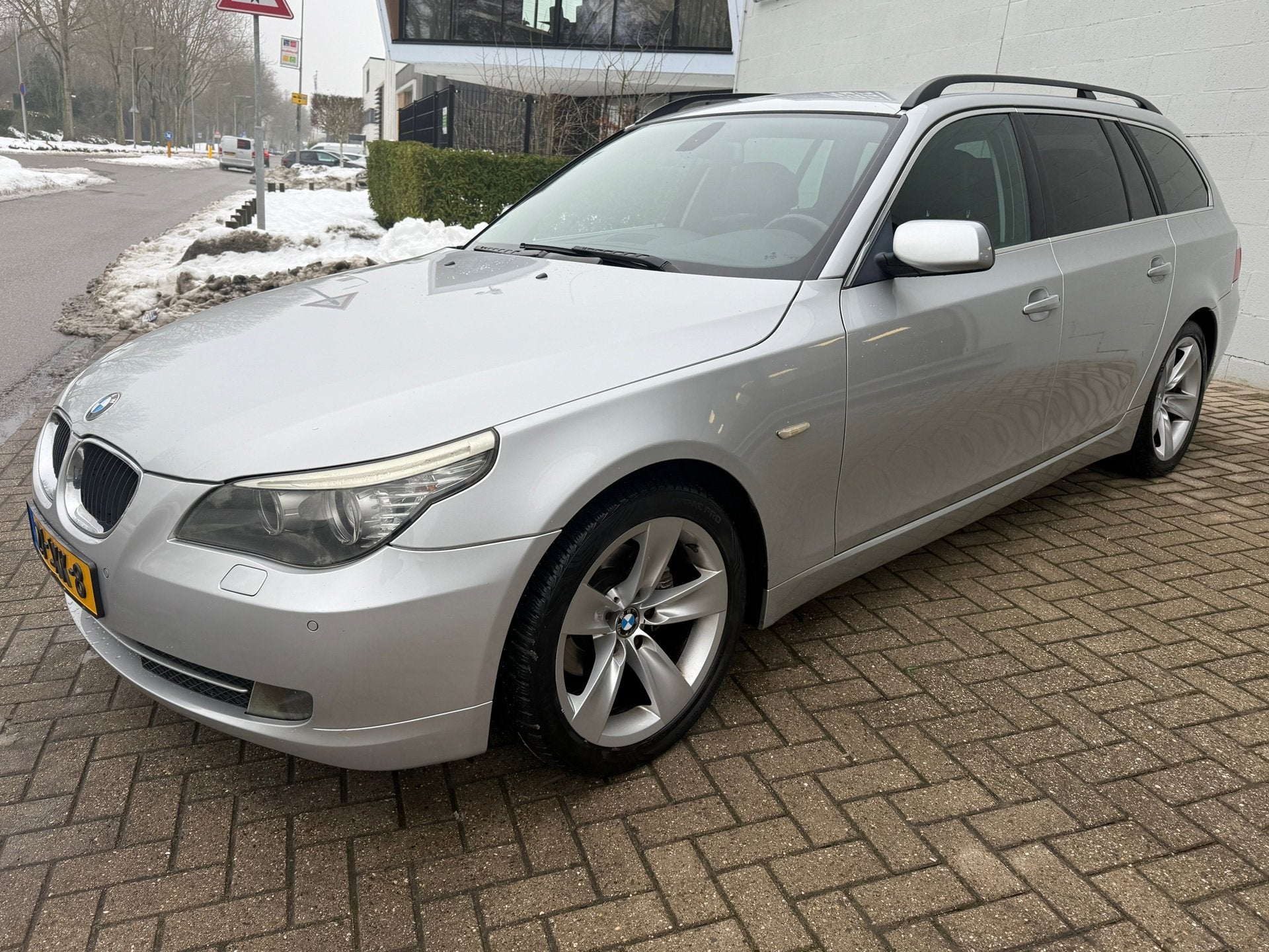 BMW 5-serie Touring 520i Corporate Lease Business Line Editi, Automaat, Achterwielaandrijving, 4 cilinders, 163 pk
