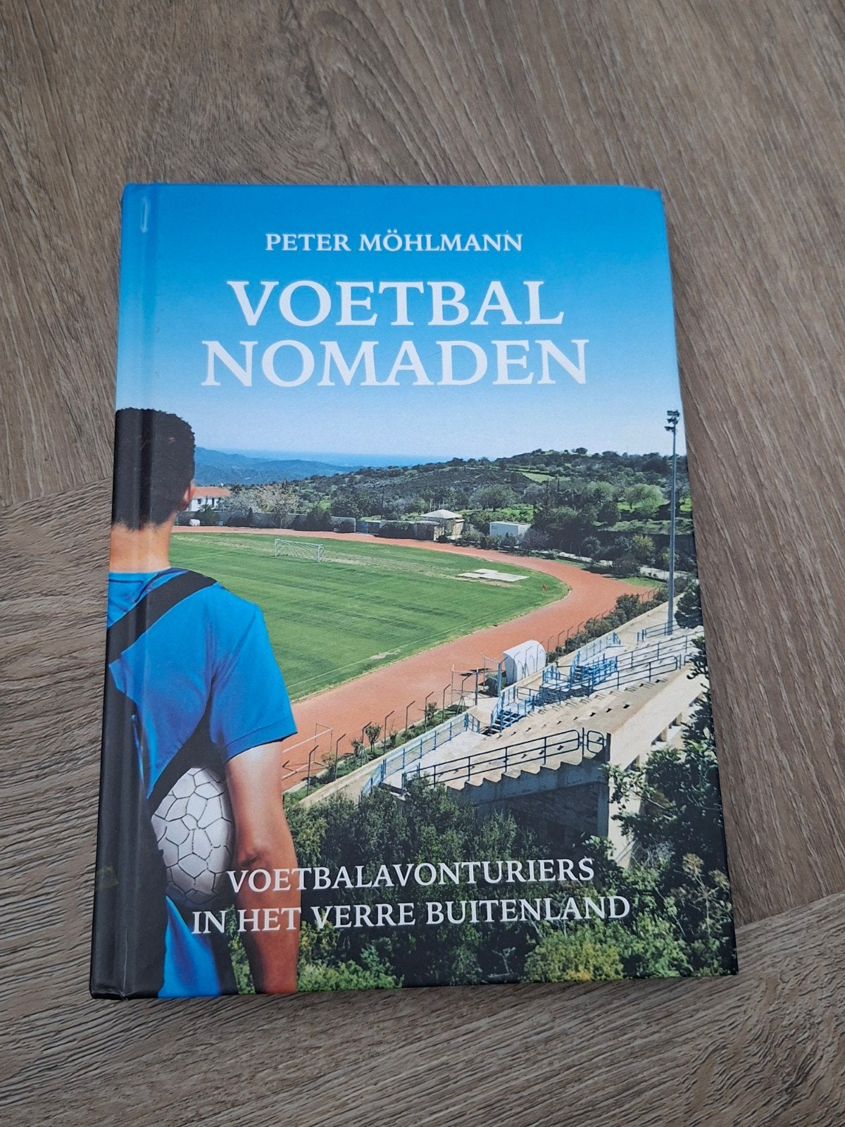 Voetbal Nomaden Boek, Ophalen of Verzenden, Zo goed als nieuw, Buitenlandse clubs, Boek of Tijdschrift
