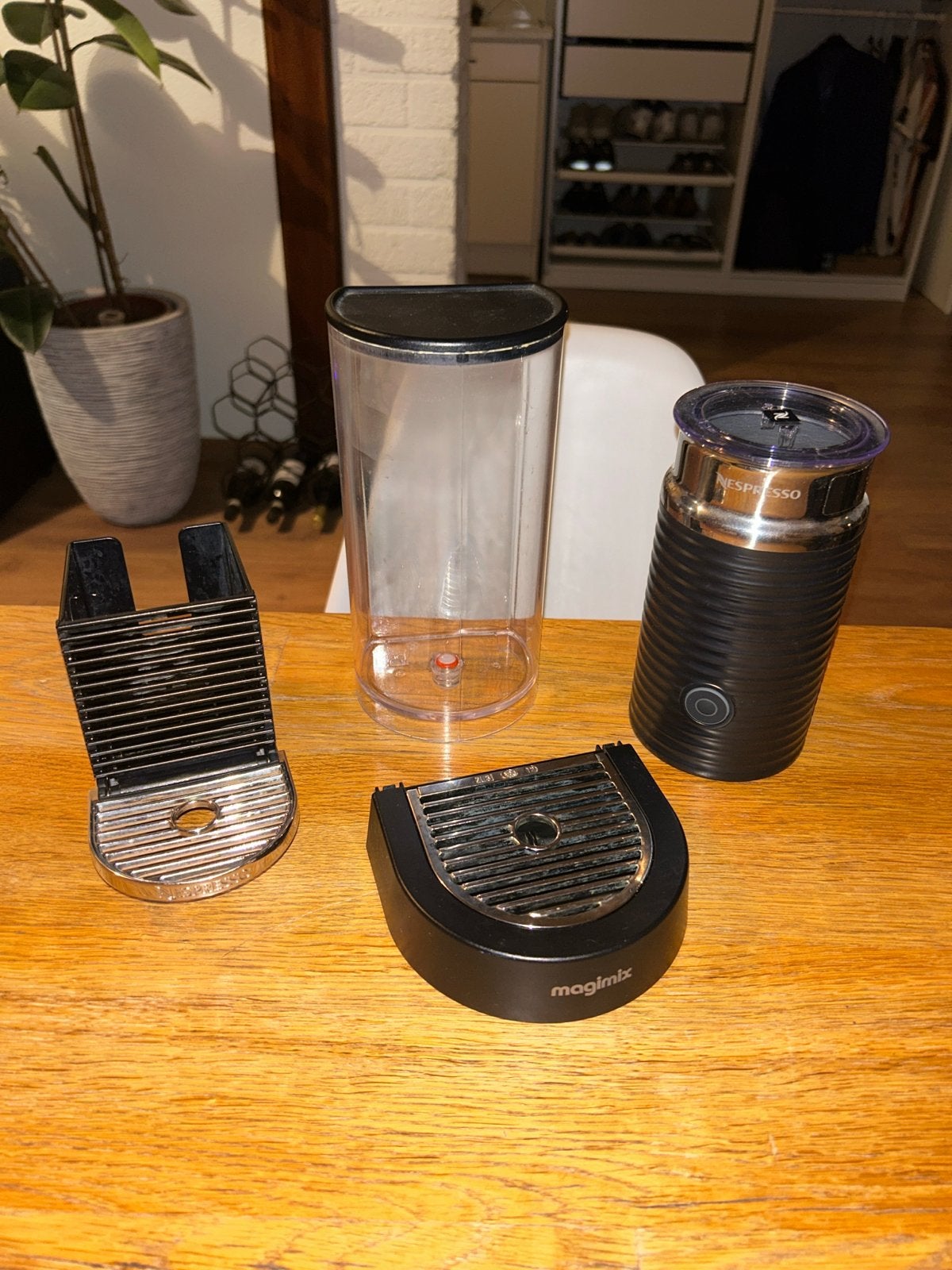 Nespresso Citiz & Milk onderdelen en melkopschuimer