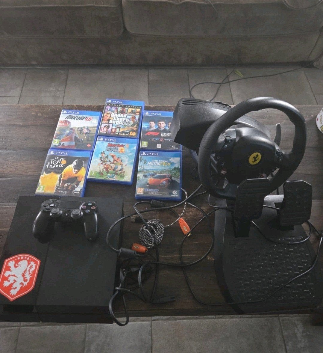 playstation 4, Spelcomputers en Games, Ophalen, Met 1 controller