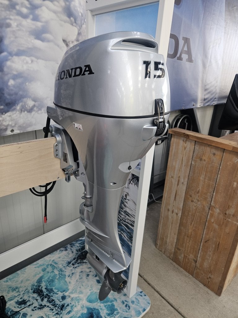Honda 15 pk langstaart met elektr. Start en afst. bed., Nieuw, Overige brandstoffen, Buitenboordmotor