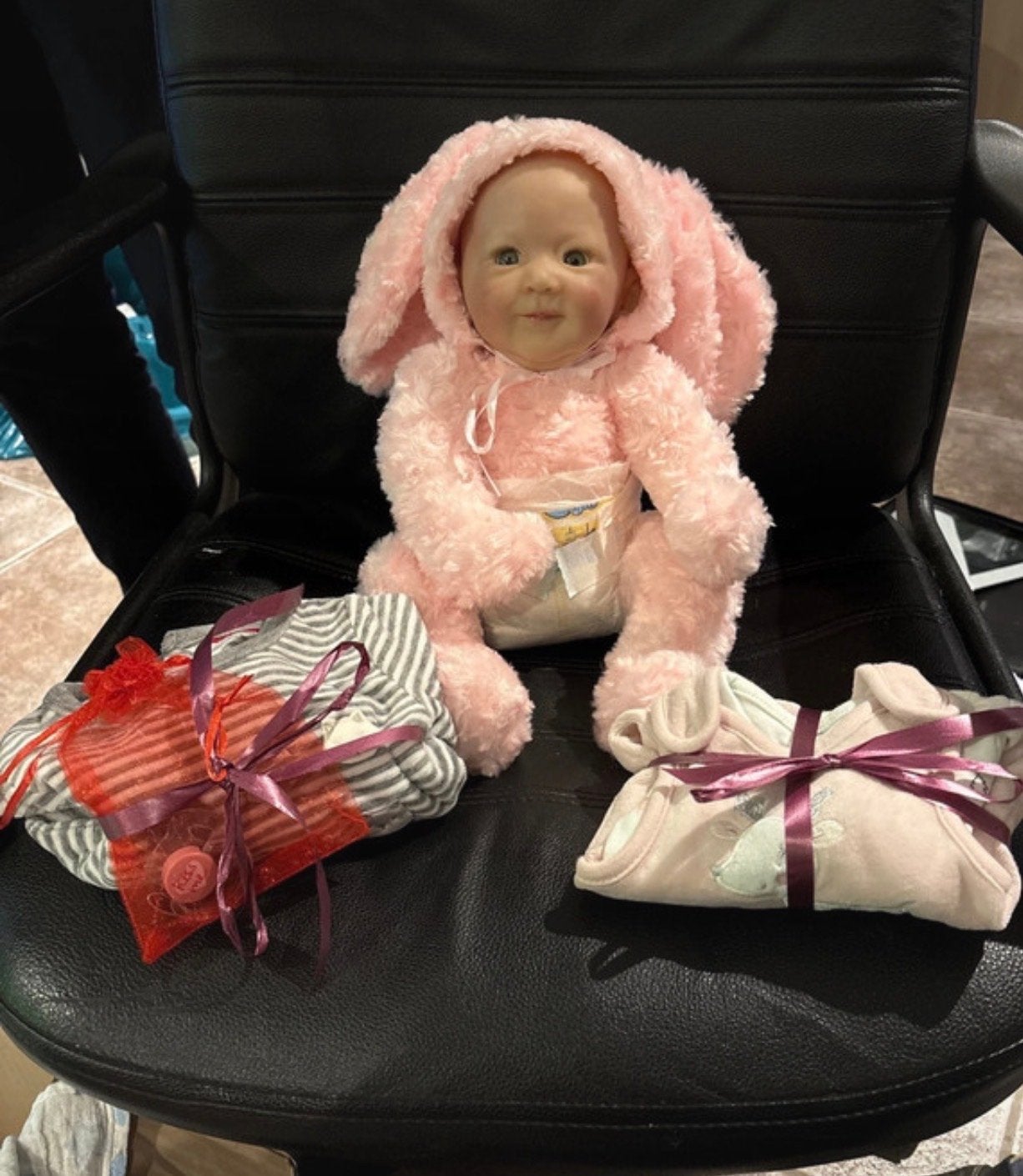 Originele Cuddle Reborn pop Henry 1st edition, Verzamelen, Poppen, Zo goed als nieuw, Babypop, Levensecht of Reborn, Ophalen of Verzenden