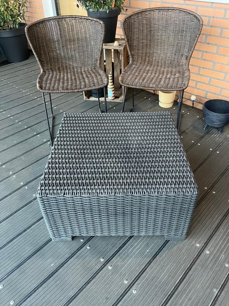 tuintafel en twee stoelen, Tuin en Terras, Tuinstoelen, Ophalen, Gebruikt, Wicker