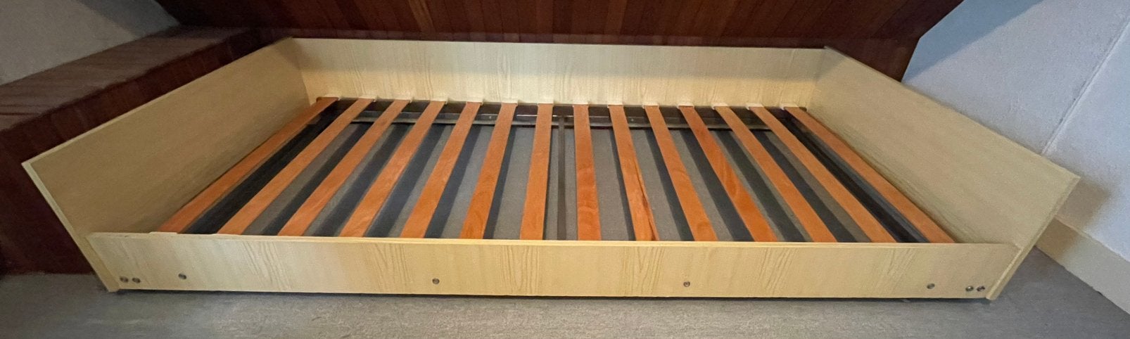 1 persoons bed / laag / 190 x 90 cm / lattenbodem, Ophalen, Gebruikt, 90 cm, Eenpersoons