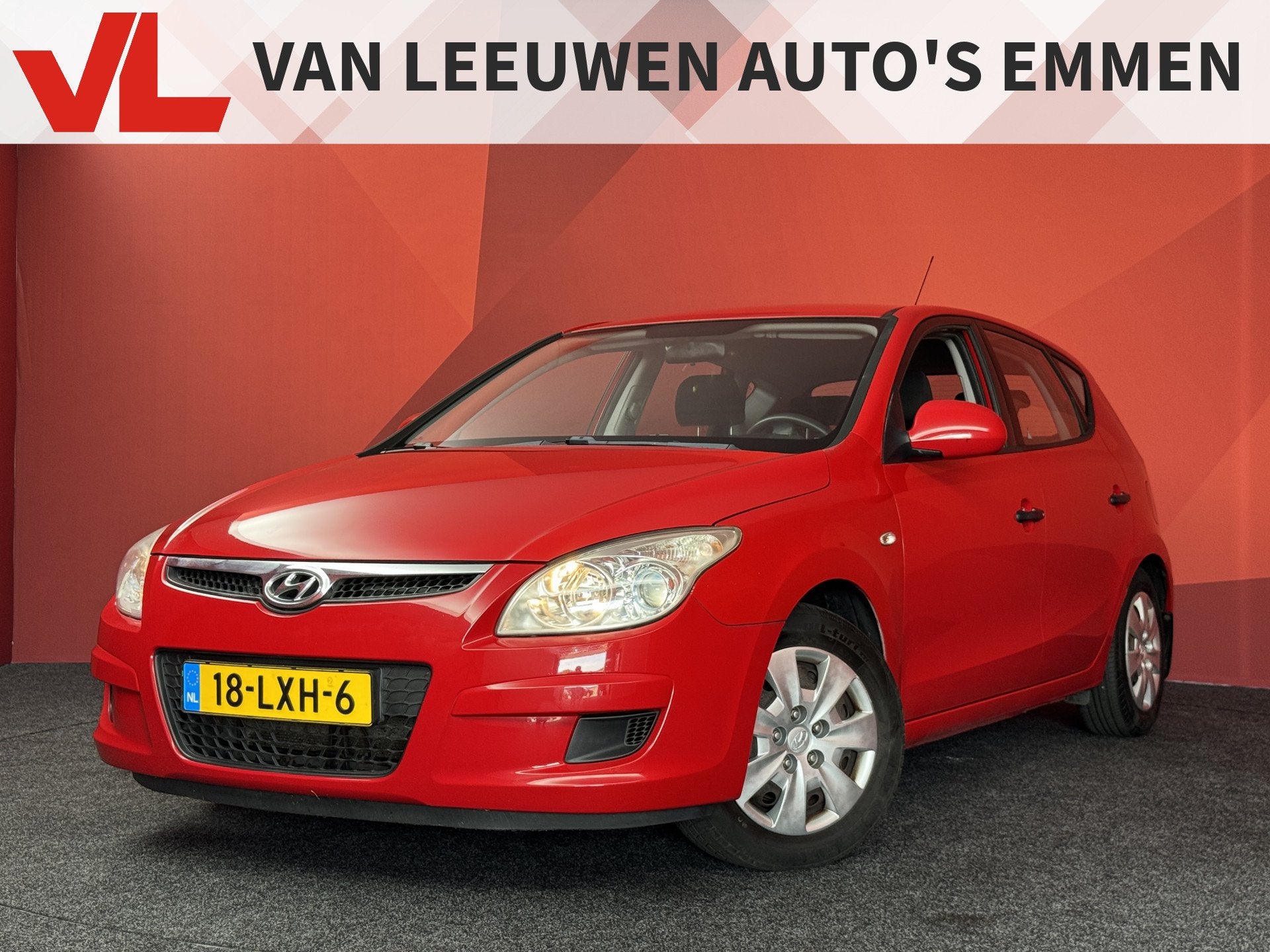 Hyundai i30 1.4i Active | Airco | Radio CD | APK 07-12-2026, Auto's, Hyundai, Voorwielaandrijving, Gebruikt, Zwart, 4 cilinders