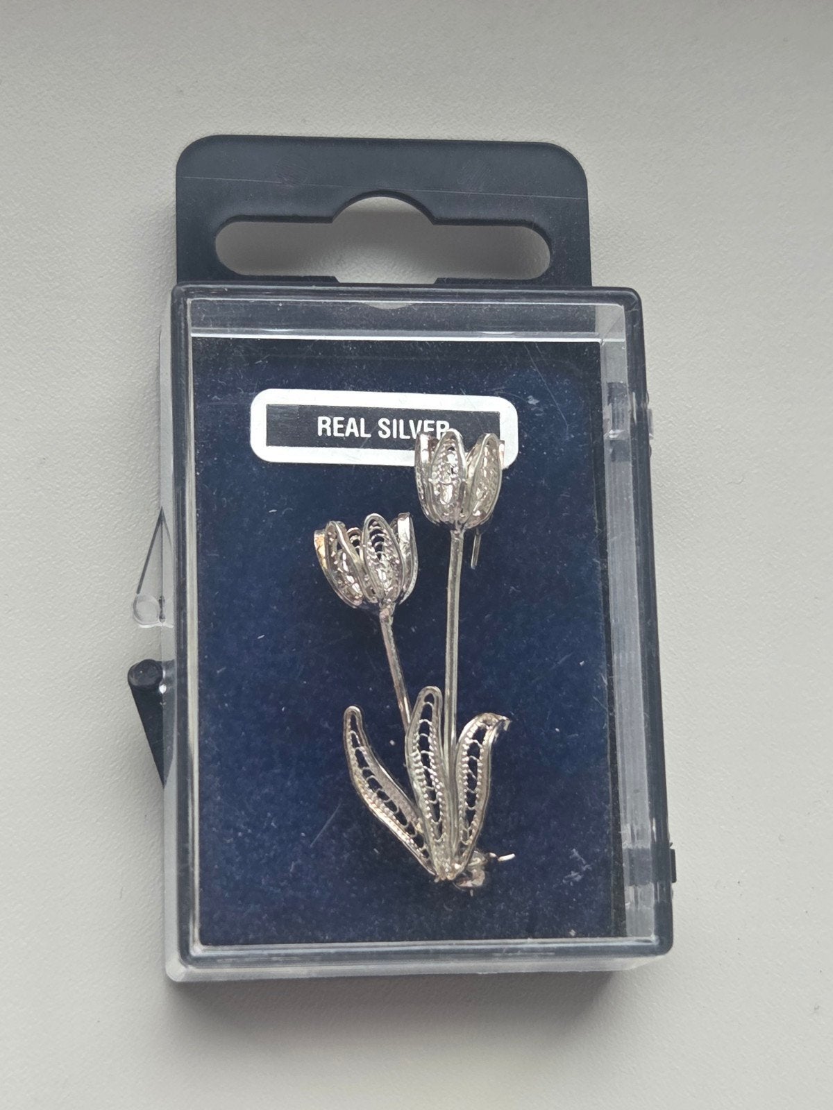 Zilveren Tulp Broche - Nieuw in Verpakking, Sieraden, Tassen en Uiterlijk, Broches, Ophalen, 4 tot 7 cm, Nieuw, Zilver