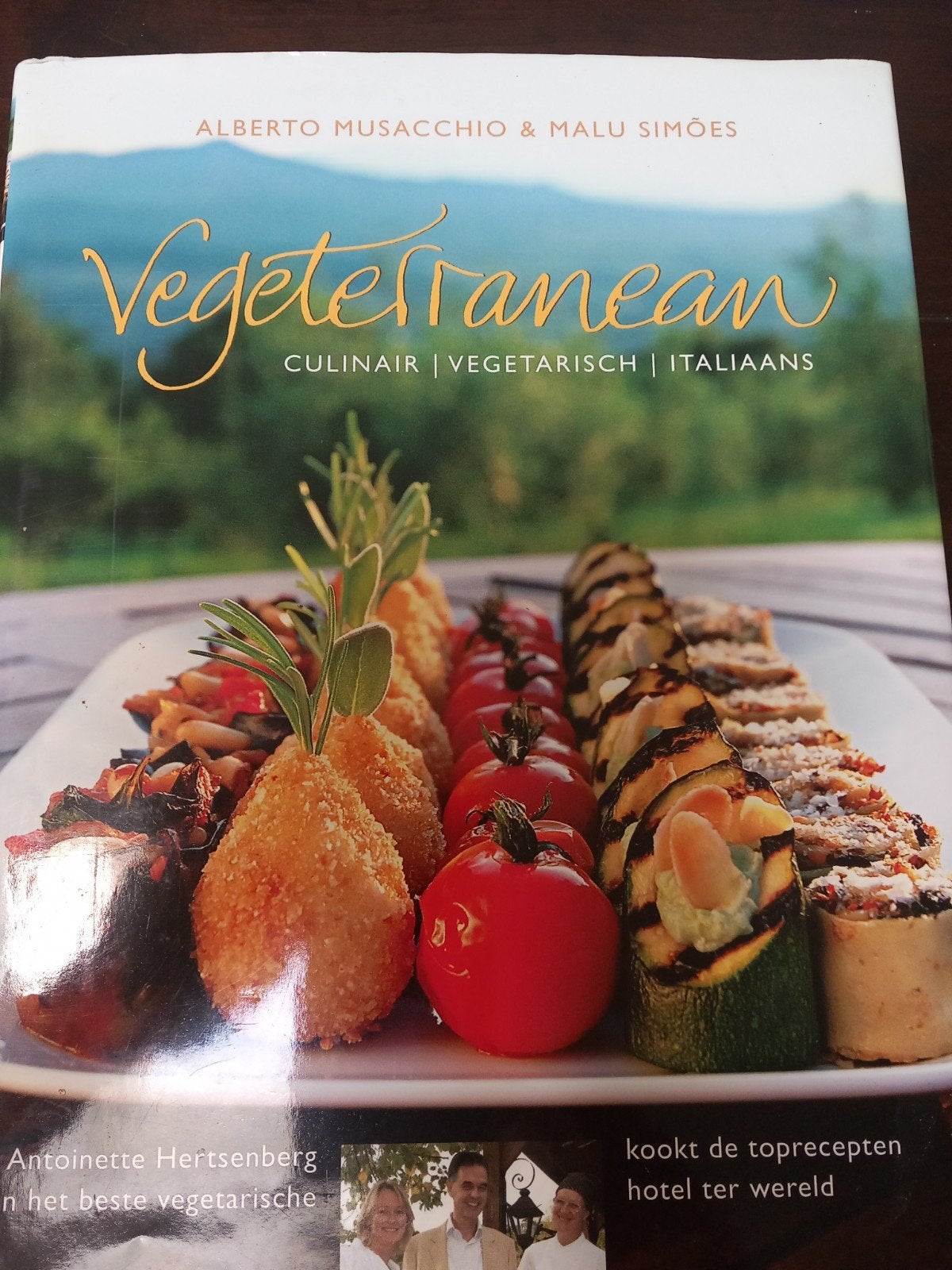 Malu Simões - Vegeterranean, Vegetarisch, Malu Simões; Alberto Musacchio, Zo goed als nieuw, Ophalen
