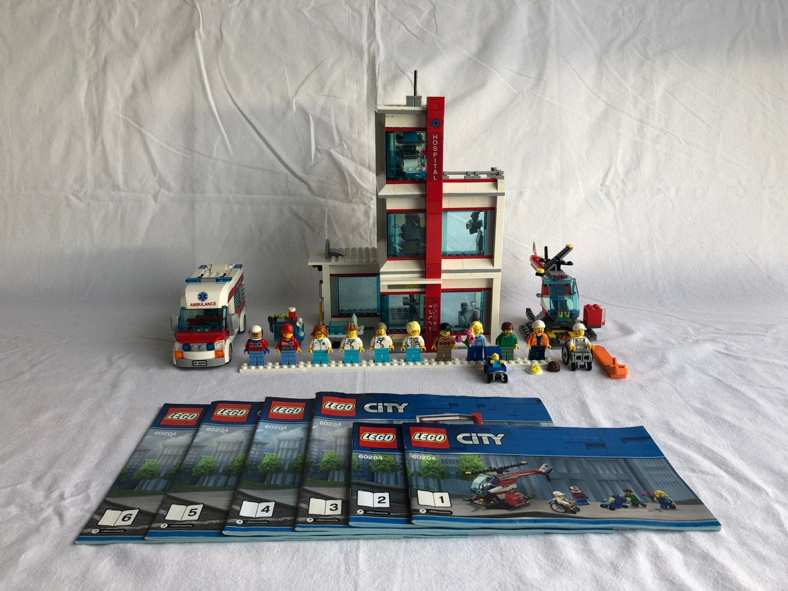 Lego City 60204 City Hospital / Ziekenhuis - M43, Lego, Lego, City, Lego