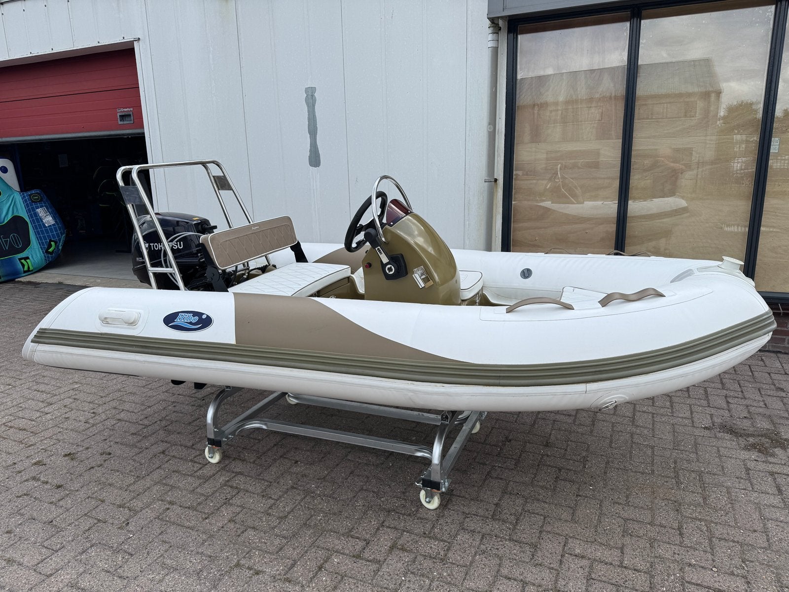 * Prachtige Hibo 3.30C La Parma Console Rib met 15 pk *, 15 pk, Zo goed als nieuw, Afdekzeil, Ophalen