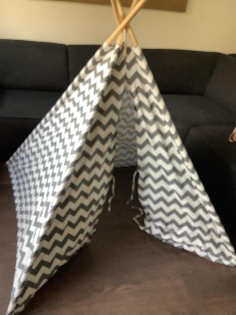Child wood Tipi tent, Ophalen, Zo goed als nieuw