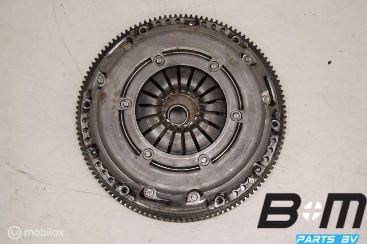 Vliegwiel met koppeling VW Golf 7 5drs 03G105273, Gebruikt