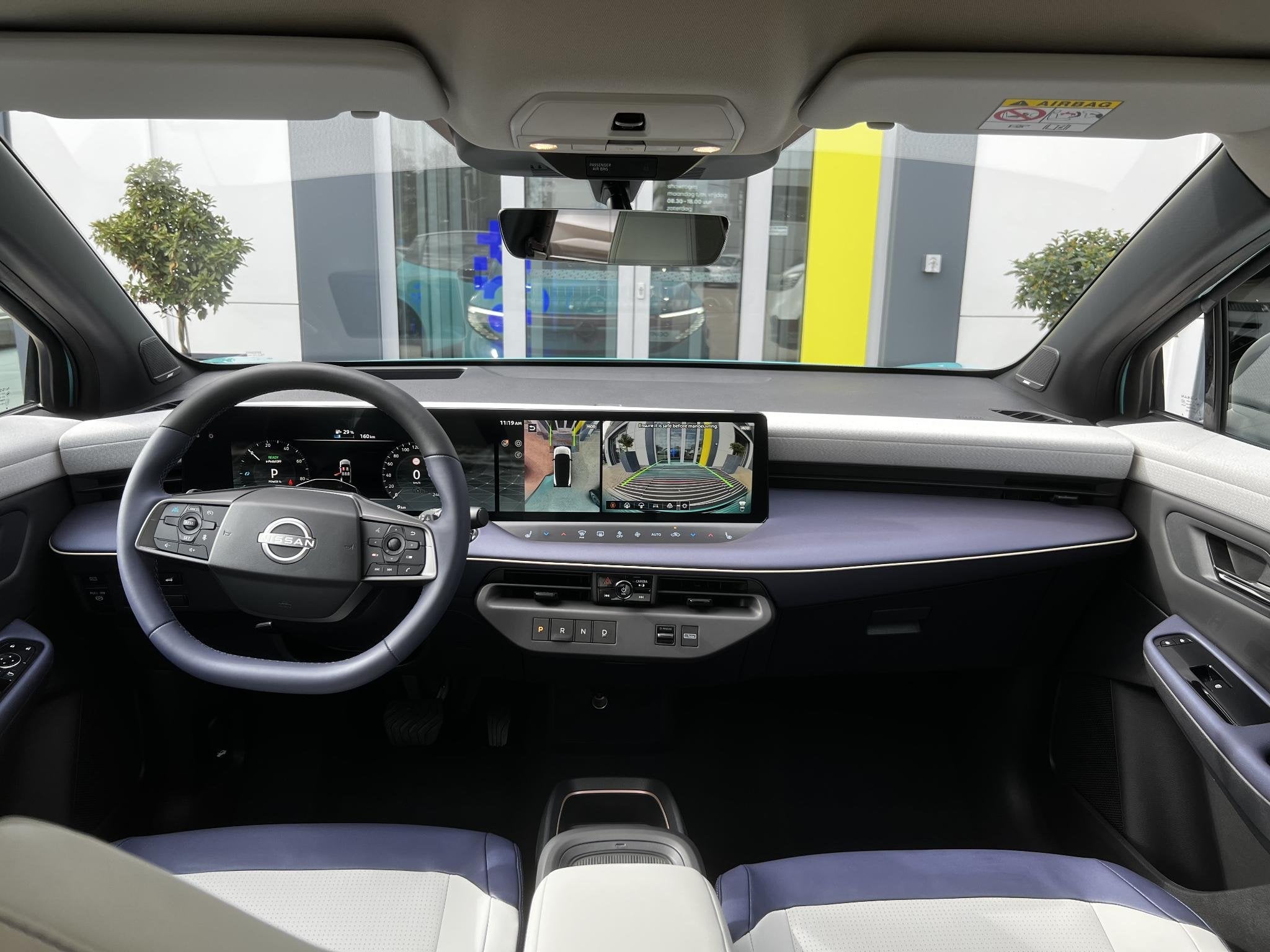 Foto 3 van Nissan LEAF Evolve 75 kWh | Heads up display | Panoramadak |