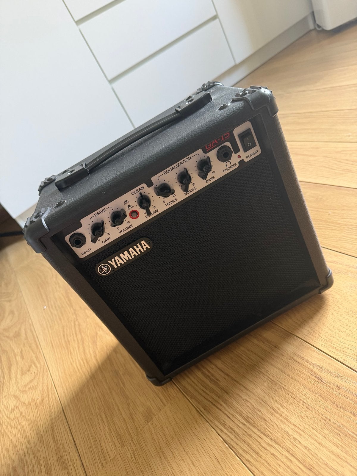 Yamaha GA-15 Gitaarversterker - Zo goed als nieuw, Ophalen of Verzenden, Zo goed als nieuw, Gitaar, Minder dan 50 watt
