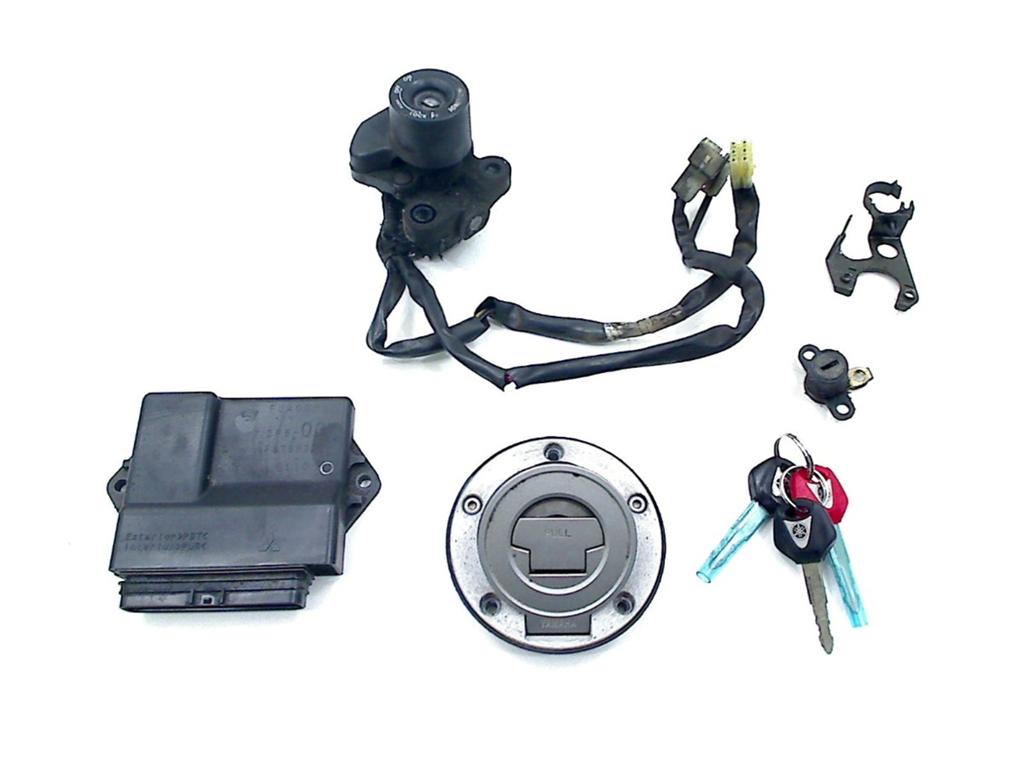 Slotenset Yamaha FJR 1300 2006-2012 ABS (FJR1300 FJR1300A), Yamaha Motor Europe N.V., Gebruikt, Customersupport@yamaha-motor.co.uk