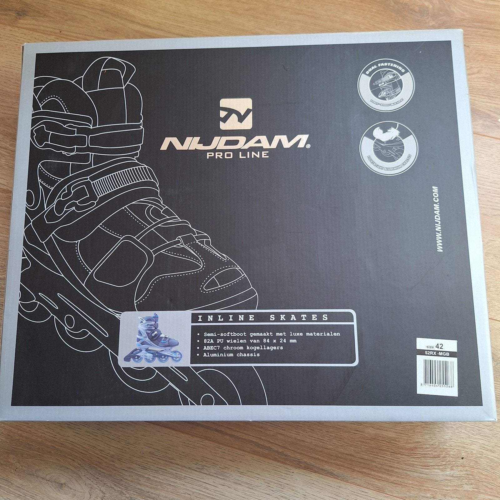 Zo goed als nieuwe Nijdam Pro Line Inline Skates - Maat 42, Ophalen, Zo goed als nieuw, Dames