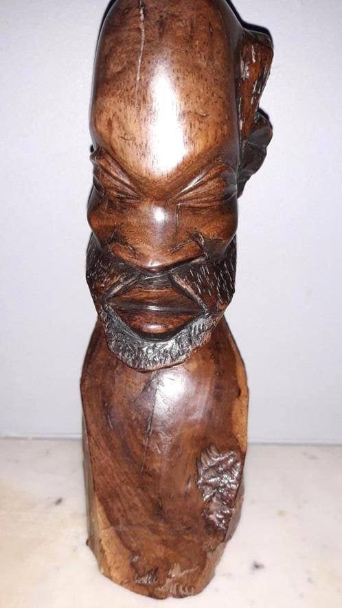 HOUTSNIJWERKJE 25 CM. HOOG, Antiek en Kunst, Kunst | Beelden en Houtsnijwerken, Houtsnijwerk, Minder dan 20 cm, Ophalen of Verzenden