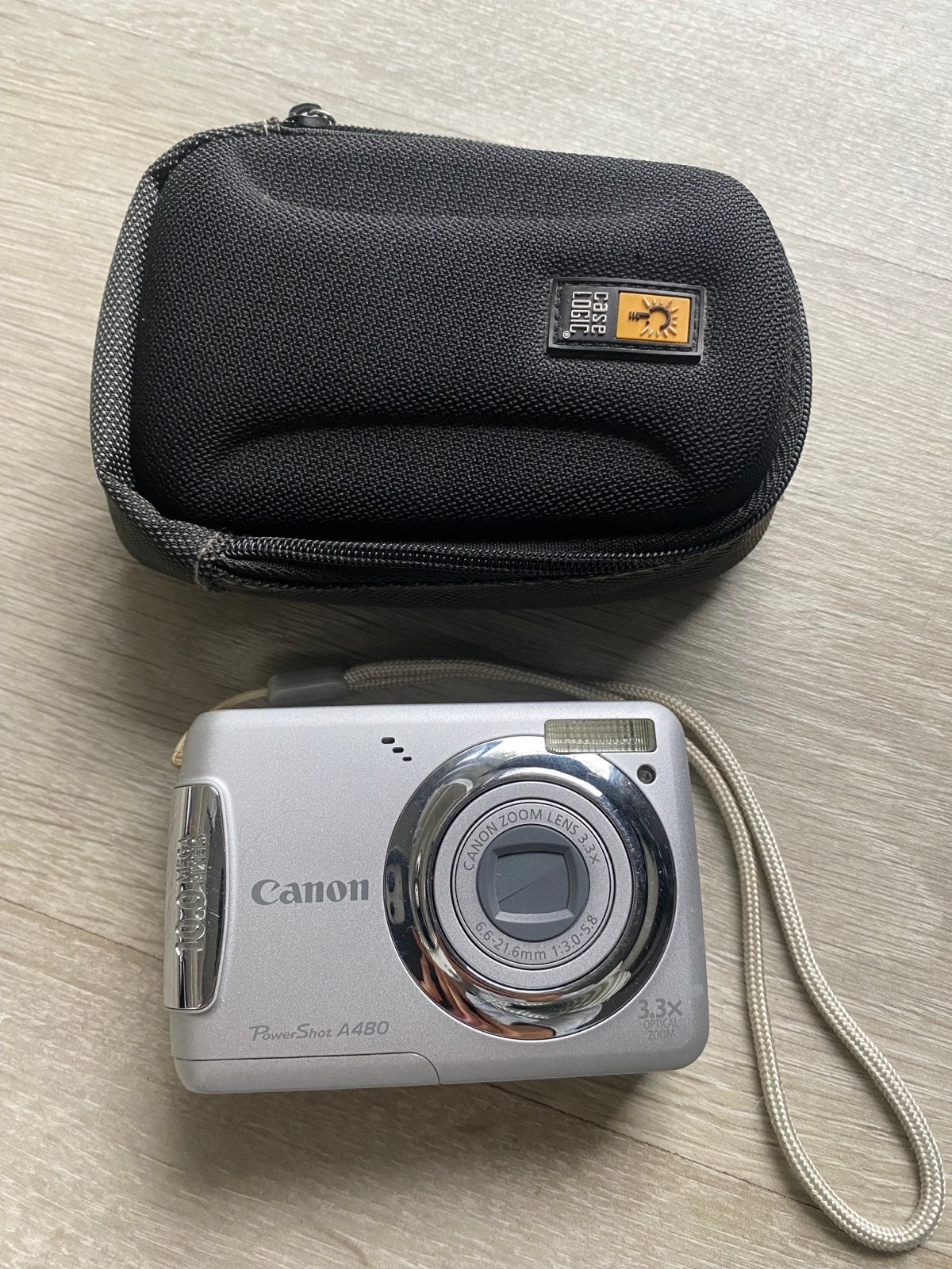 Canon PowerShot A480 compactcamera met tasje, Gebruikt, Canon, Ophalen of Verzenden, Compactcamera