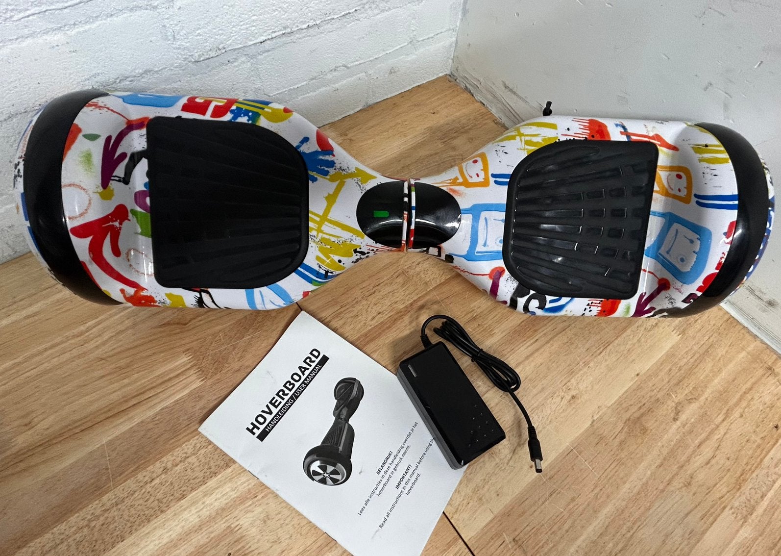 Hoverboard 6,5 inch - gekleur met handleiding en oplader, Ophalen of Verzenden, Zo goed als nieuw