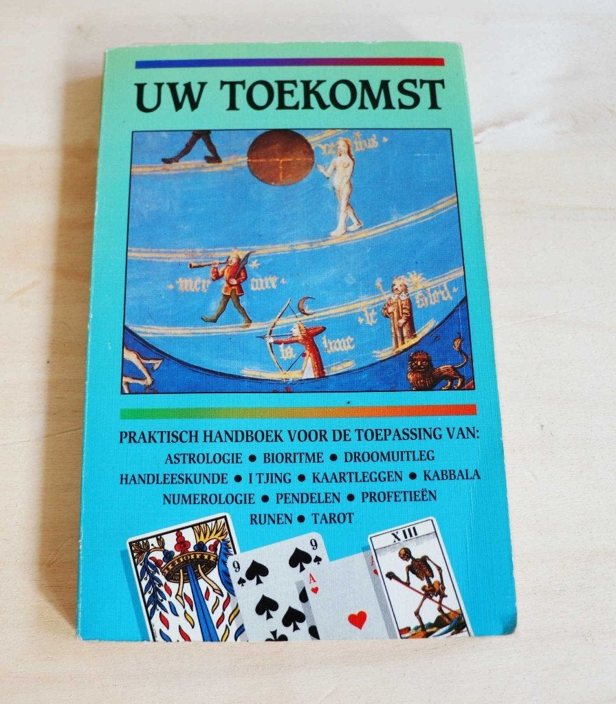 Boek Uw Toekomst – Tarot Astrologie Numerologie (1990), Achtergrond en Informatie,   Harmans, Gerard M.L, Astrologie, Ophalen of Verzenden