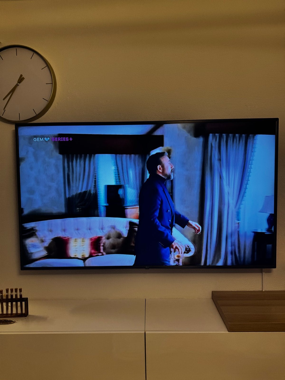 LG 75 inch 4K UHD Smart TV (LCD), 50 Hz, LCD, Ophalen of Verzenden, Zo goed als nieuw