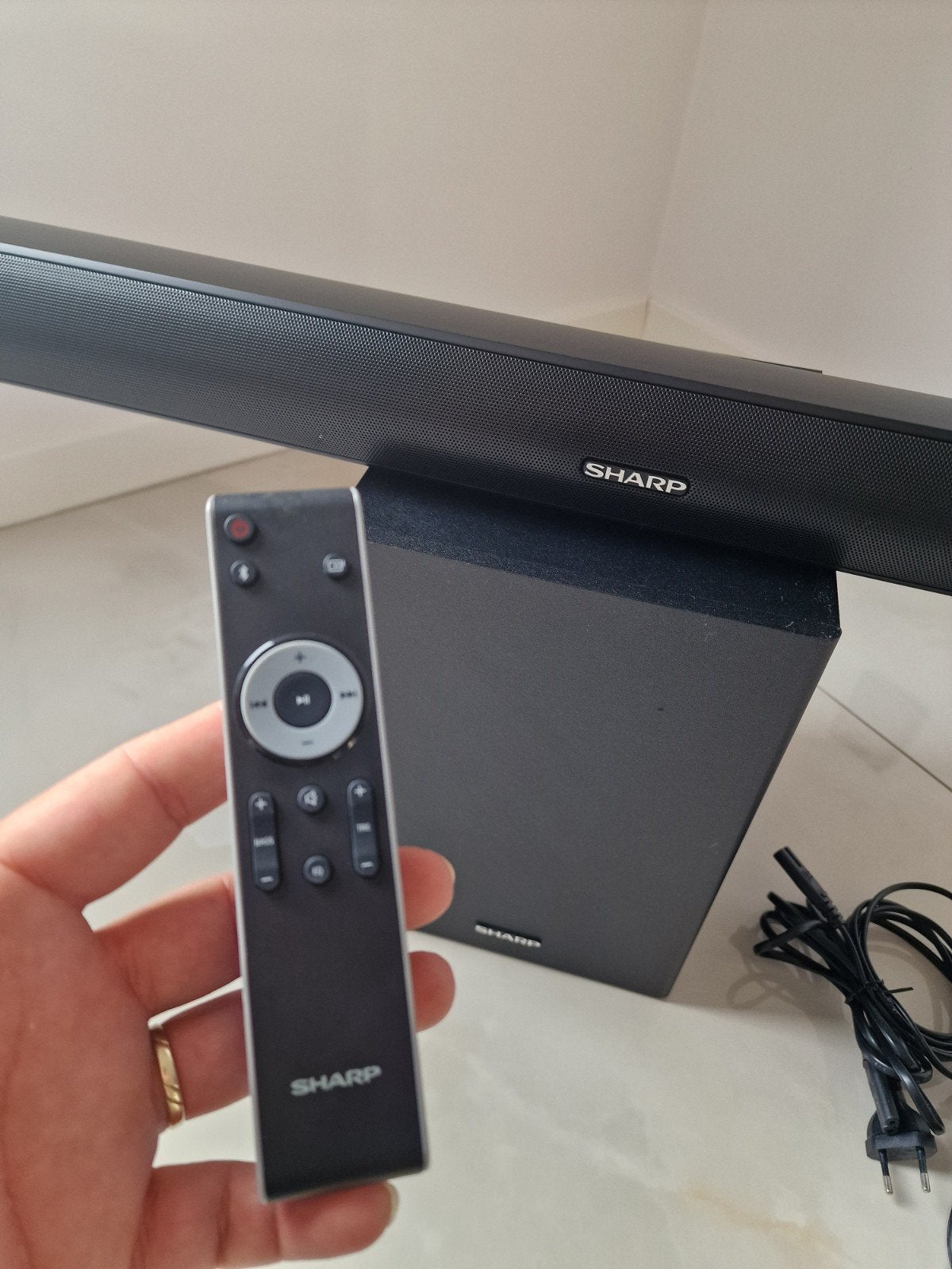 Sharp Soundbar met draadloze subwoofer en afstandsbediening, Ophalen of Verzenden, Bluetooth, Zo goed als nieuw