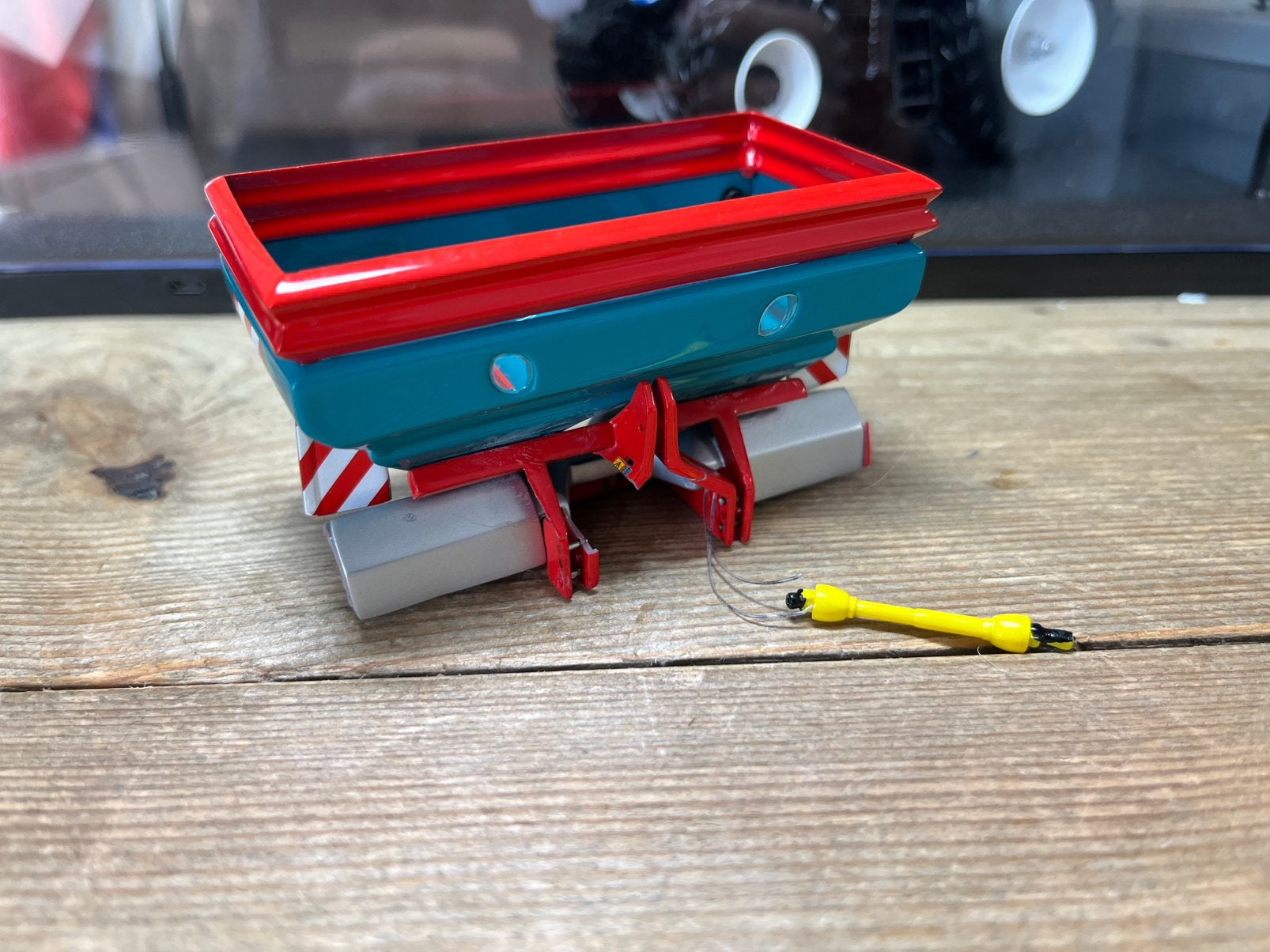 Sulky x44 schademodel 1:32, Hobby en Vrije tijd, Modelauto's | 1:32, Ophalen of Verzenden, Zo goed als nieuw, Tractor of Landbouw