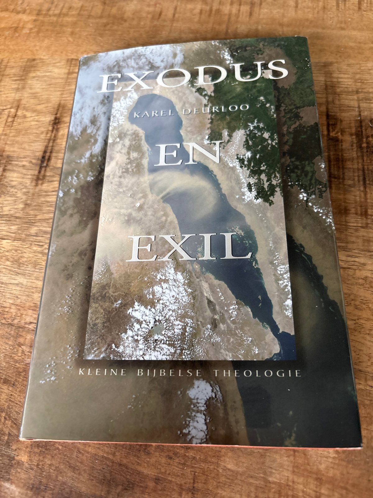 Exodus en Exil - Karel Deurloo - Kleine Bijbelse Theologie, Ophalen of Verzenden, Zo goed als nieuw, Christendom | Protestants
