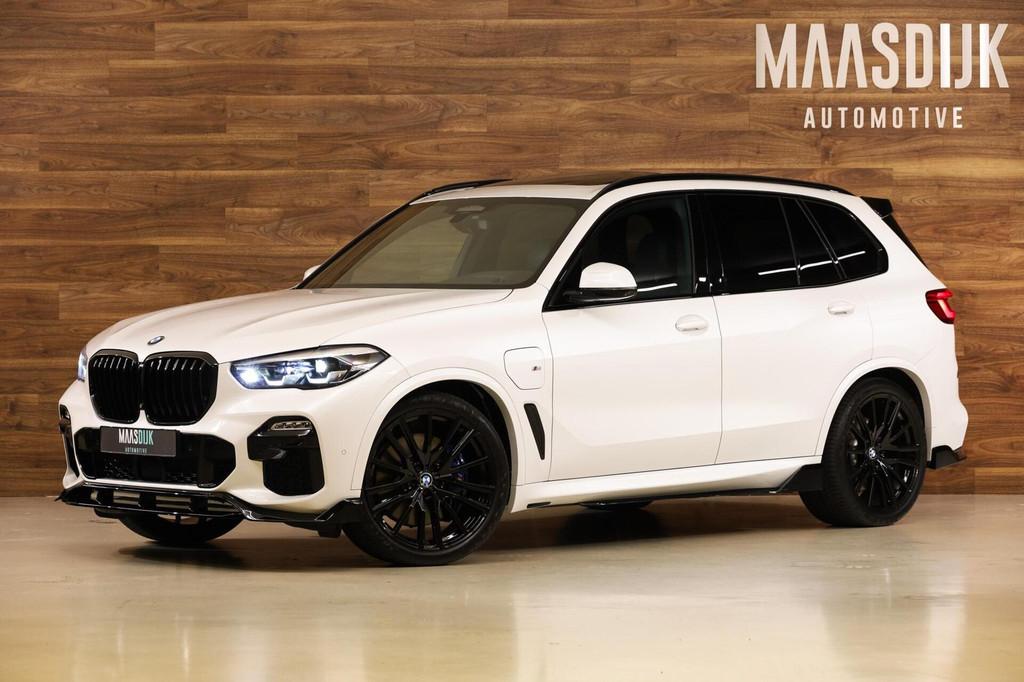 BMW X5 xDrive45e M-Sport|Aero|Pano|HUD|360|Trekhaak|Memory|, Auto's, BMW, Gebruikt, 394 pk, Wit, Vierwielaandrijving