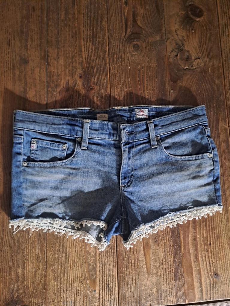 AG jeans short maat  29, Ophalen of Verzenden, Zo goed als nieuw, Blauw, W28 - W29 (confectie 36)