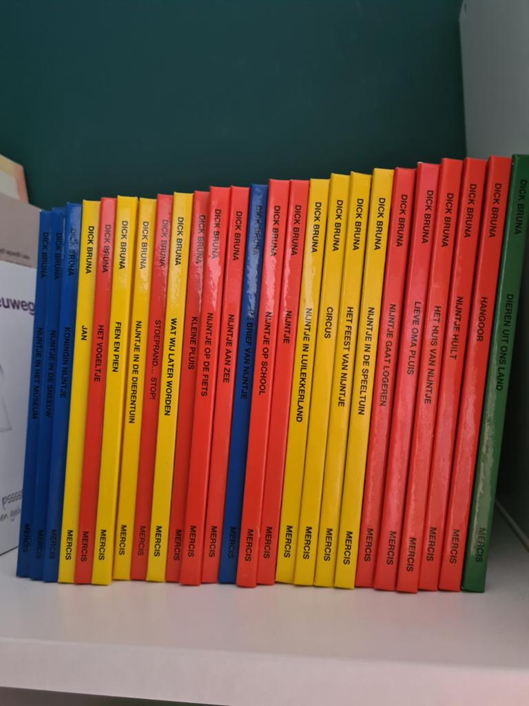 Grote collectie Dick Bruna Nijntje boeken (25 stuks), Ophalen of Verzenden, Zo goed als nieuw, Dick Bruna, 2 tot 3 jaar