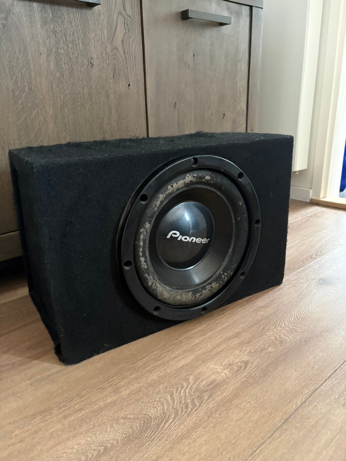 Pioneer subwoofer 1800w met 2 versterkers en 2 speakers, Auto diversen, Ophalen, Gebruikt