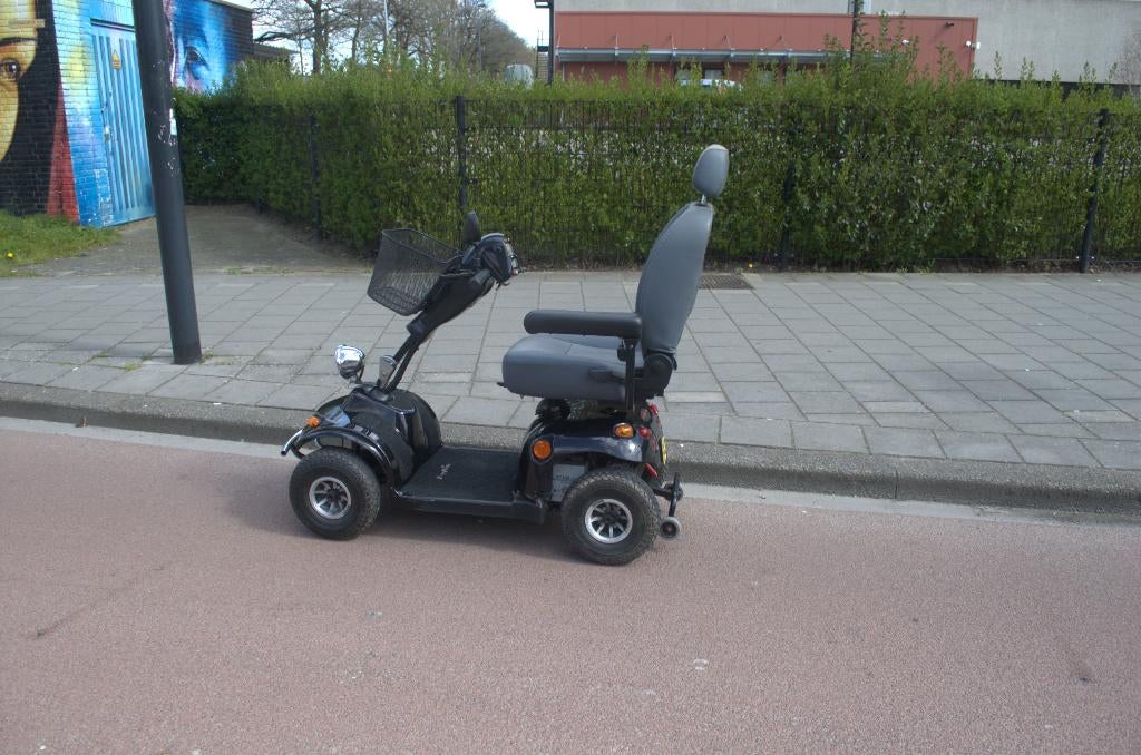 stabiele vierwieler scootmobiel Mango, Diversen, Brommobielen en Scootmobielen, Gebruikt, Mango, 16 t/m 25 km, 11 t/m 15 km/u