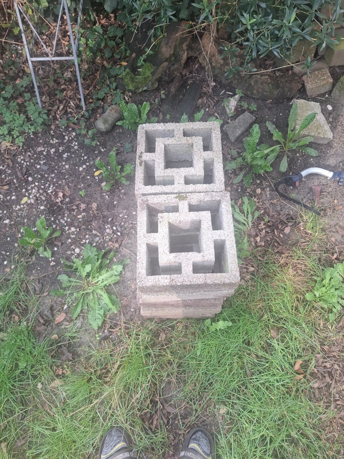 Tuintegels met open structuur., Doe-het-zelf en Verbouw, Ophalen, Kalkzandstenen