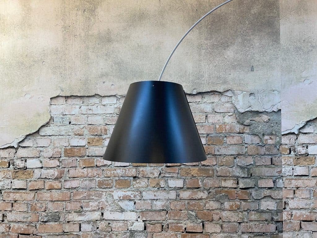 Luceplan Lady Costanza – Zwart | Paolo Rizzatto, Ophalen, Kunststof, 200 cm of meer, Design