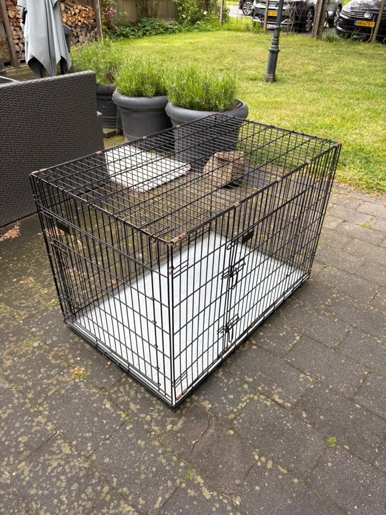 Honden bench, Dieren en Toebehoren, Verzenden, Zo goed als nieuw, 75 tot 110 cm, 65 tot 100 cm