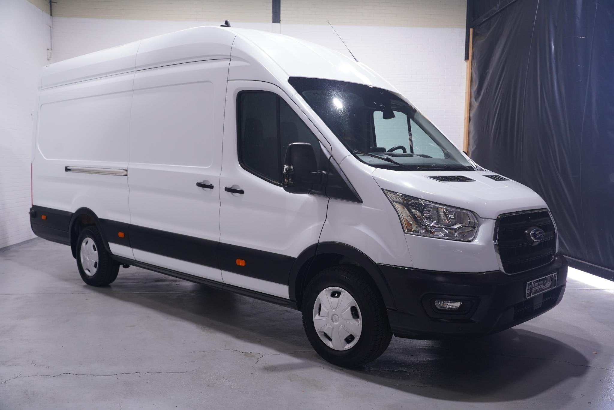 Ford Transit 2.0 TDCi 130 pk L4H3 Navi, Camera Apple Carplay, Auto's, Gebruikt, 4 cilinders, Wit, 14 km/l