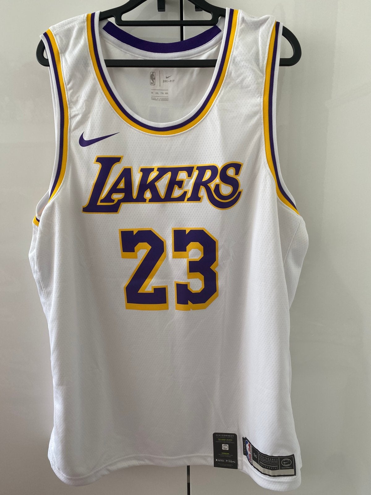 Nike NBA Lakers LeBron James 23 Jersey Nieuw Maat XXL, Ophalen of Verzenden, Nieuw, Overige maten, Wit