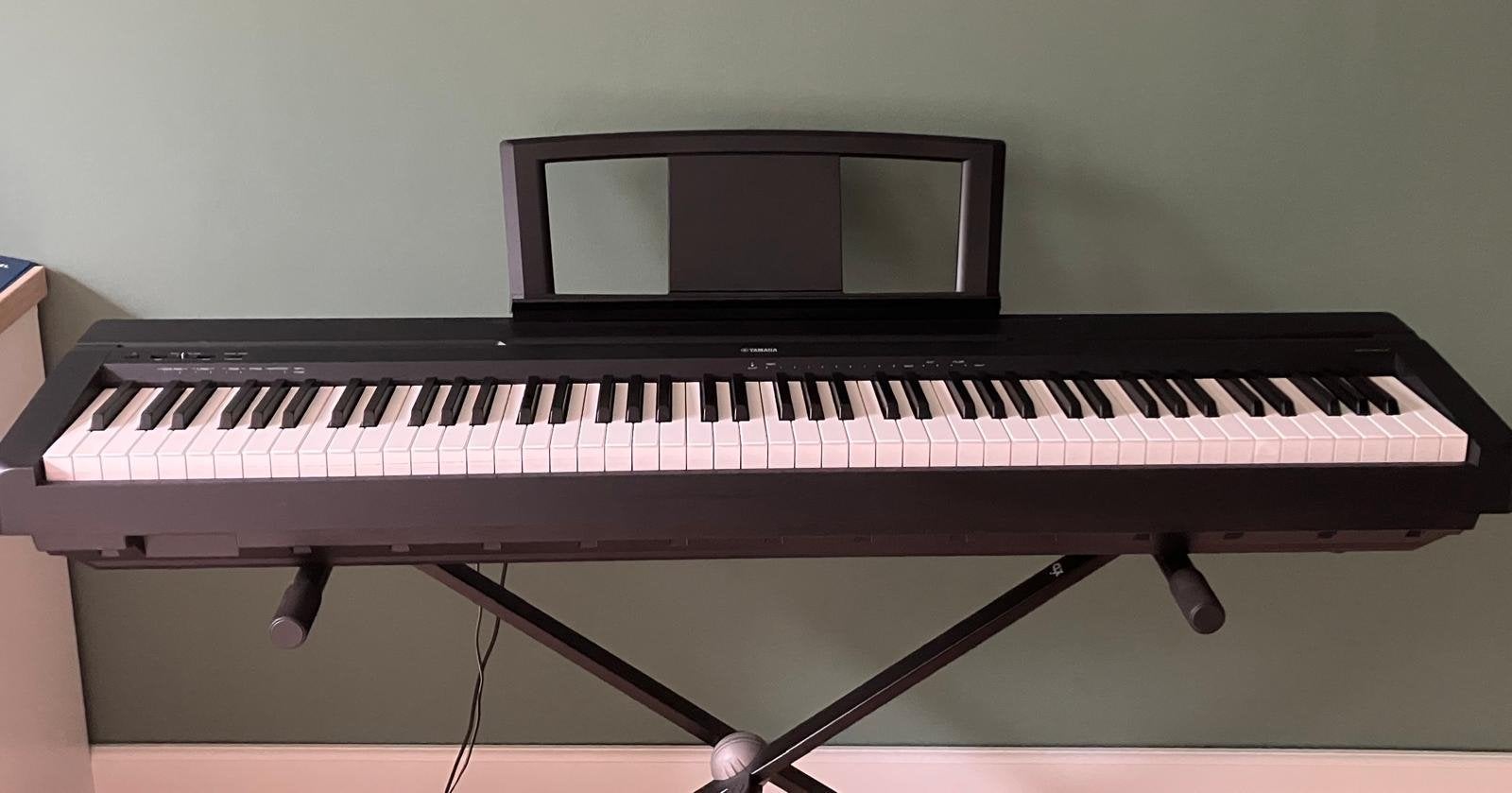 Yamaha P-35B Digitaal Piano, Ophalen, Zwart, Digitaal, Zo goed als nieuw
