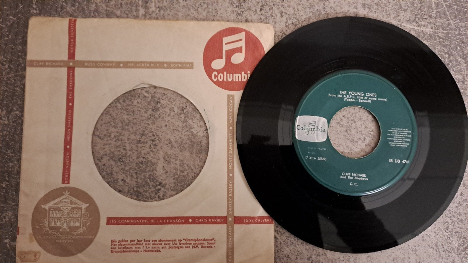 Cliff richard  - The young ones, Ophalen of Verzenden, Gebruikt, 7 inch, Pop