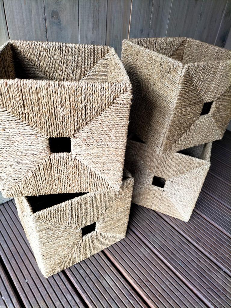 IKEA KNIPSA manden - set van 4 rieten opbergmanden, Huis en Inrichting, Woonaccessoires | Schalen en Manden, Gebruikt, Mand, Vierkant