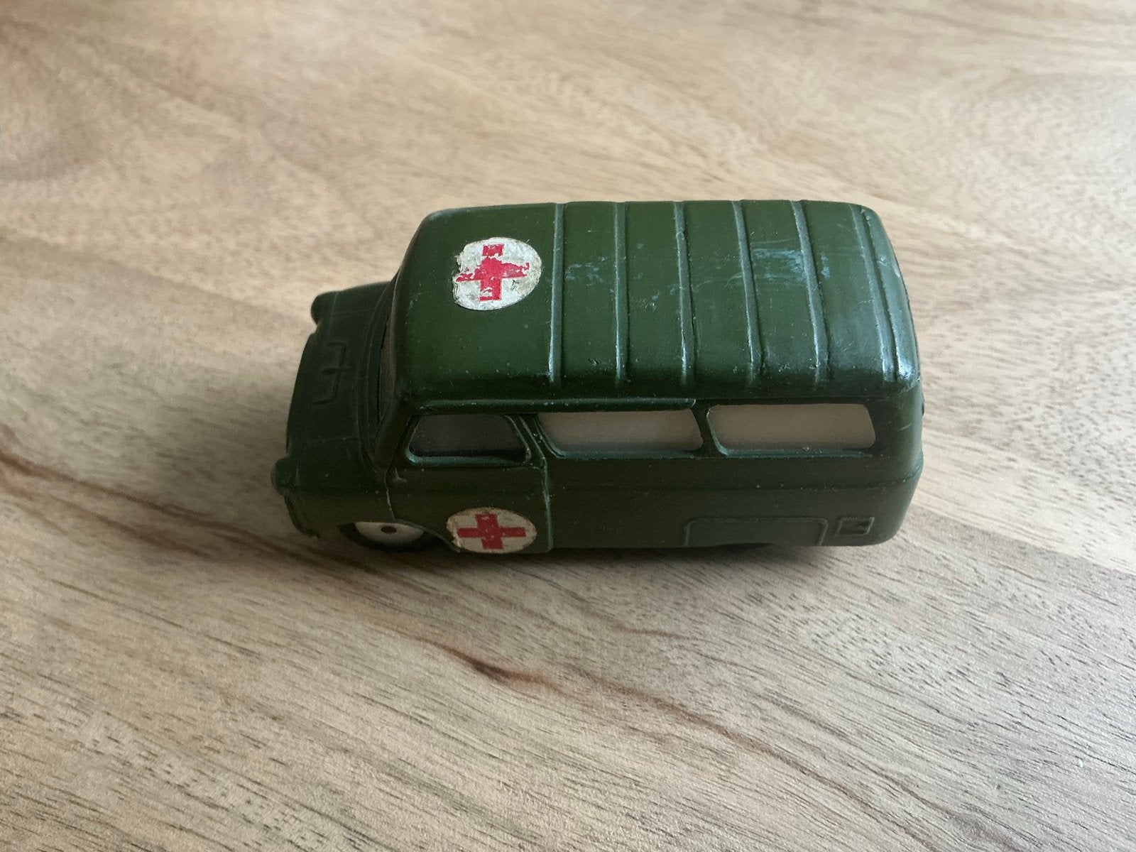 Vintage Corgi Toys Bedford Utilicon Ambulance (Groen), Ophalen of Verzenden, Gebruikt