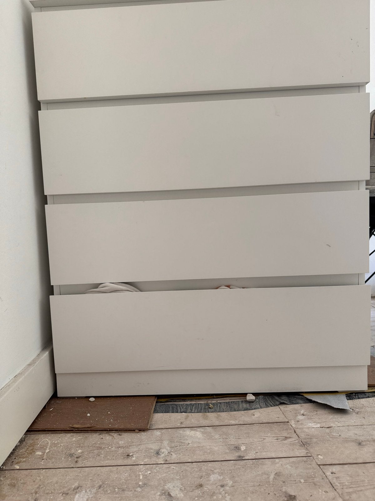 IKEA Malm ladekast met 4 lades - Gebruikt, Huis en Inrichting, Ophalen, Gebruikt, 50 tot 100 cm, 3 of 4 laden