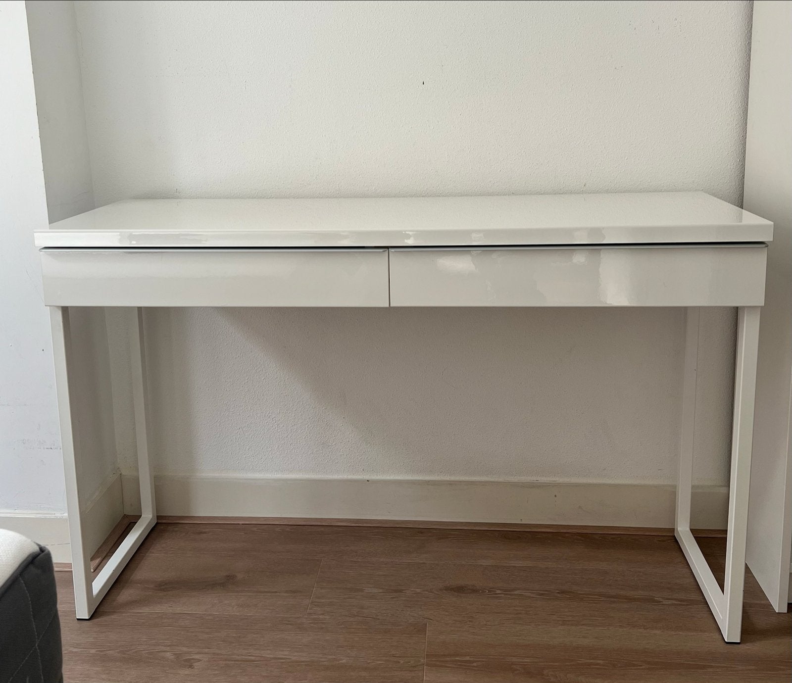 IKEA MICKE bureau wit, Ophalen, Gebruikt, Met lades, Spaanplaat of MDF