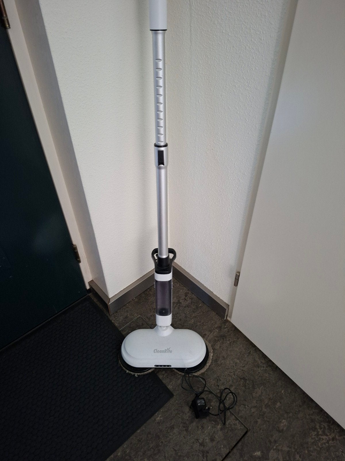 Electrische dweil, Ophalen