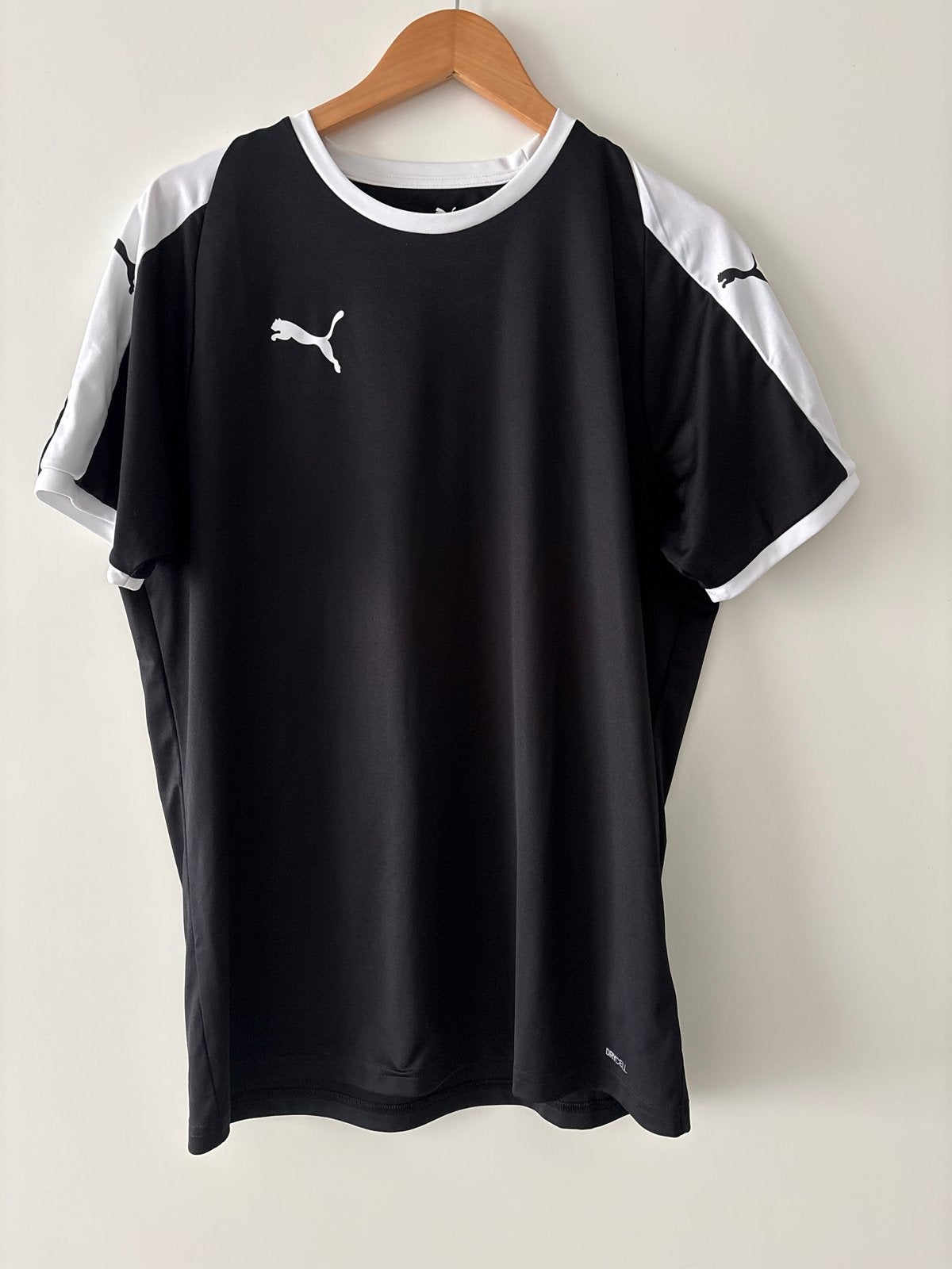 Puma voetbalshirt zwart/wit - Maat L, Maat 52/54 (L), Zwart, Ophalen of Verzenden, Zo goed als nieuw