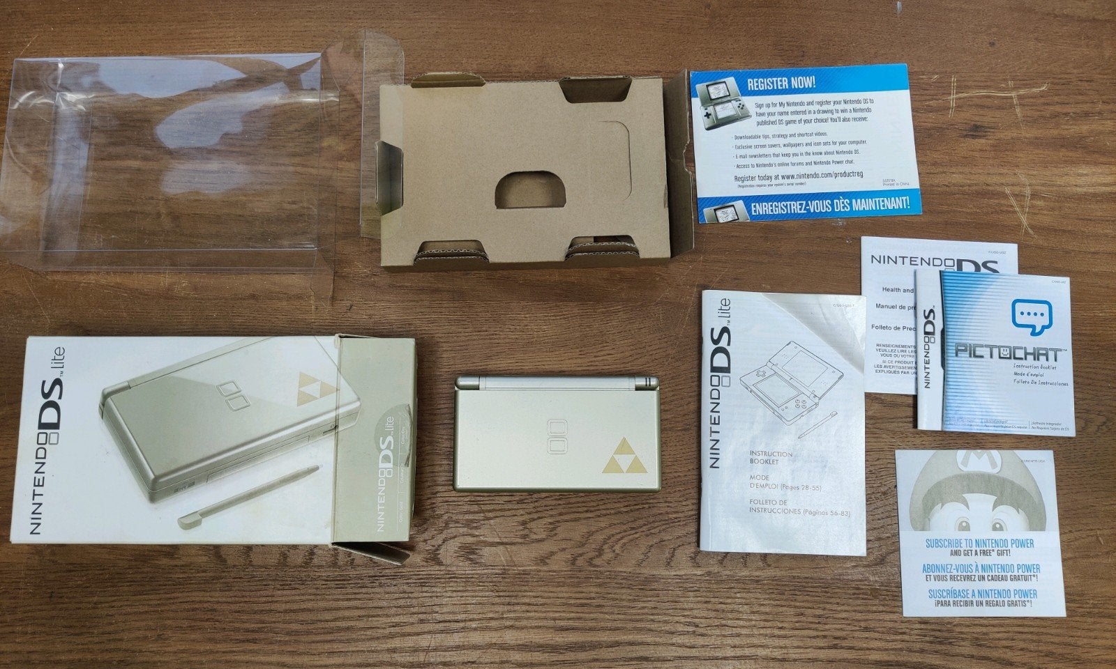 ORIGINEEL! Zelda editie Nintendo DS Lite met doos en boekjes, Ophalen of Verzenden, Zo goed als nieuw, DS Lite